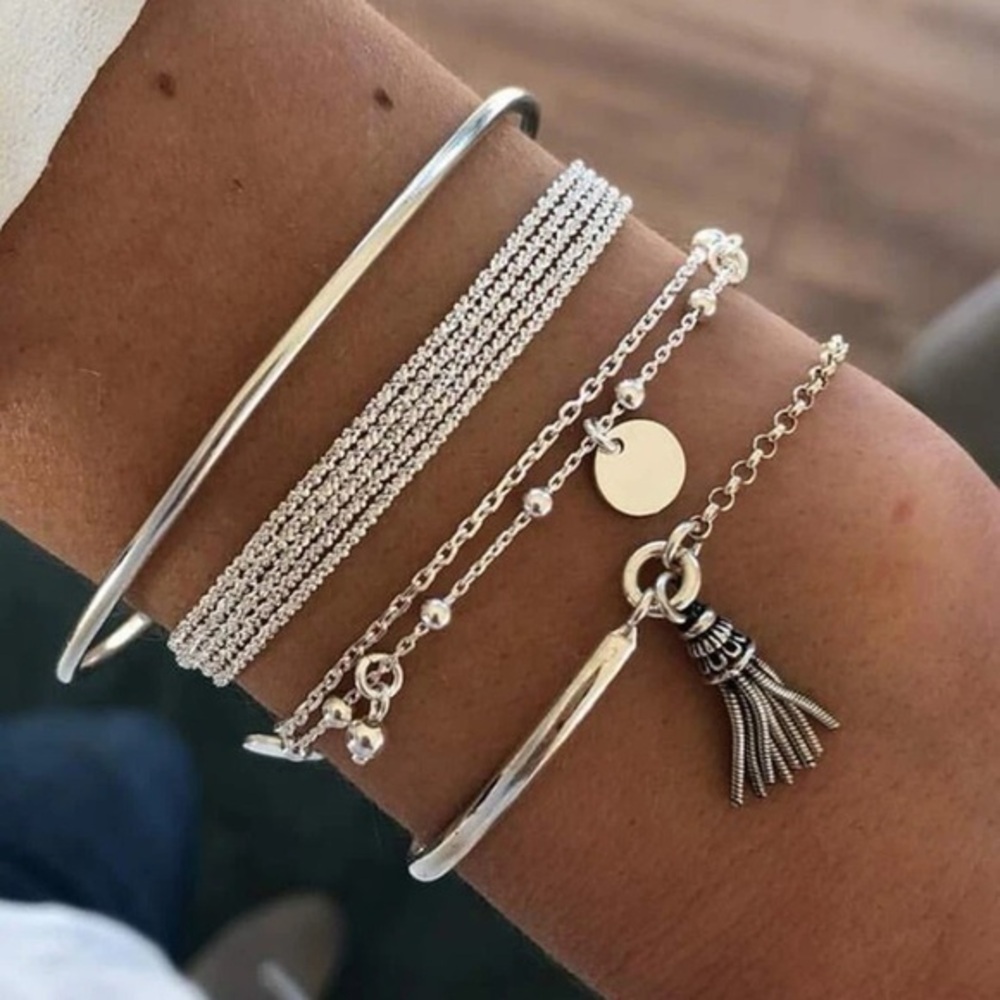 Silver layered bracelet set